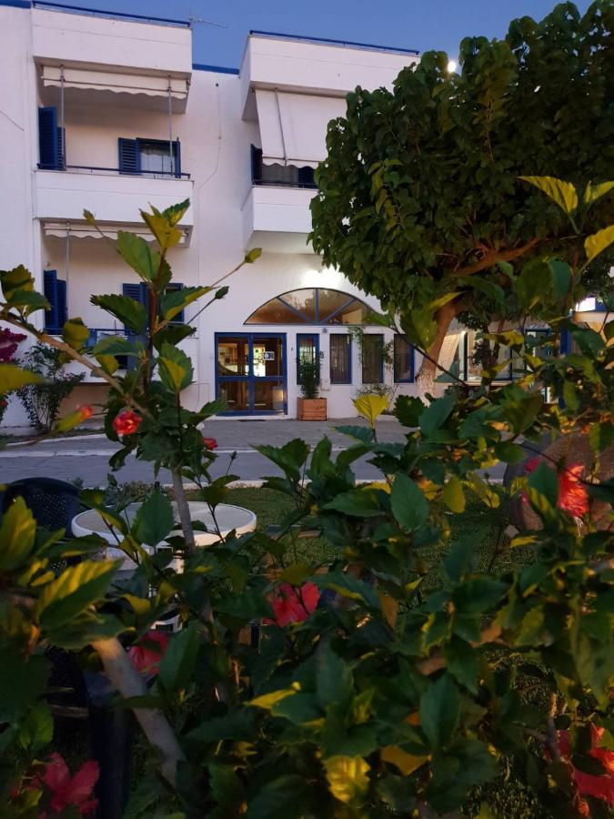 Aparthotel To Kyma Amarynthos Esterno foto