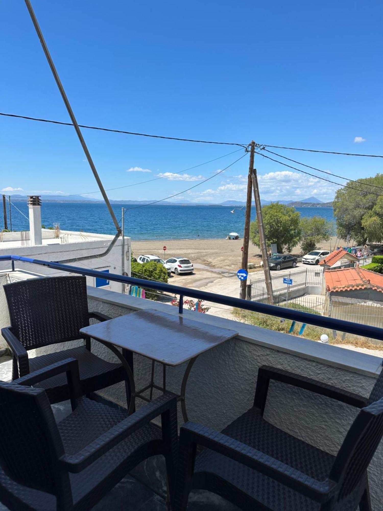 Aparthotel To Kyma Amarynthos Esterno foto