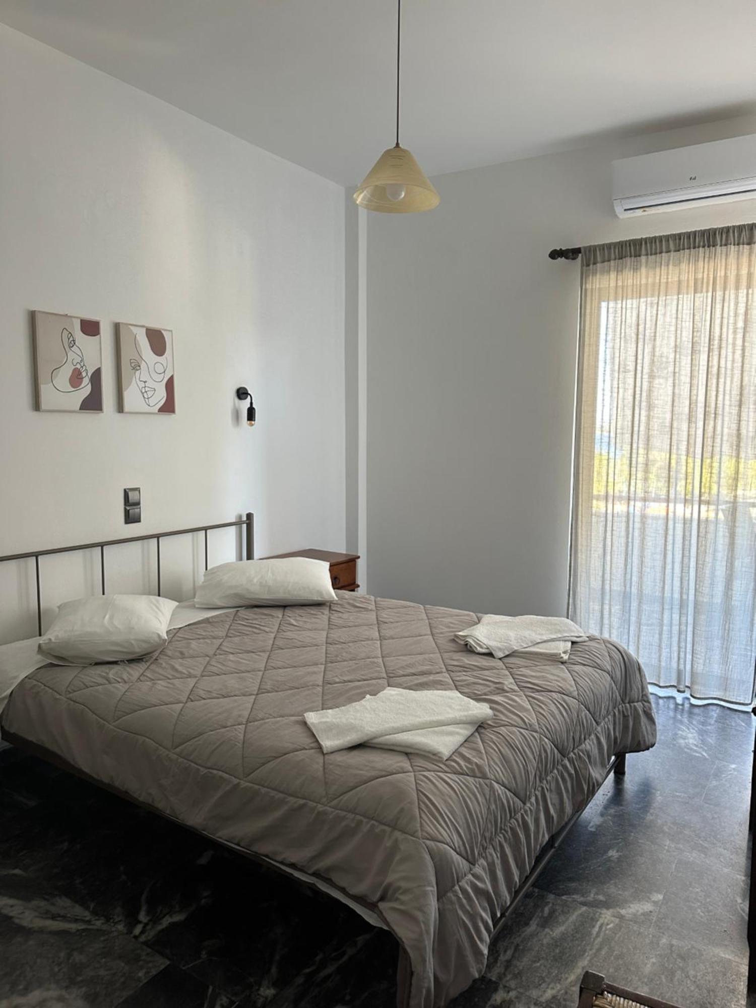 Aparthotel To Kyma Amarynthos Esterno foto